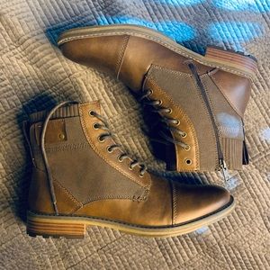 Ortholite Boot (Never Worn)